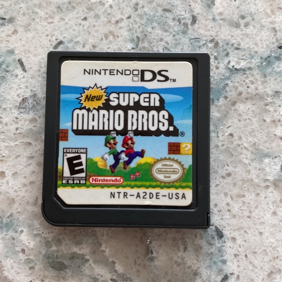 Nintendo  DS super Mario bros games!! Hot wheels and super Mario!! - Picture 3 of 5